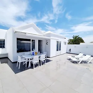 Luxury Coral First Line Of The Sea Apartamento